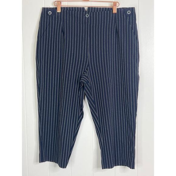 EP Pro Navy White Pin Stripped Cropped Flat Front Golf Pants Size 14 - Picture 1 of 6